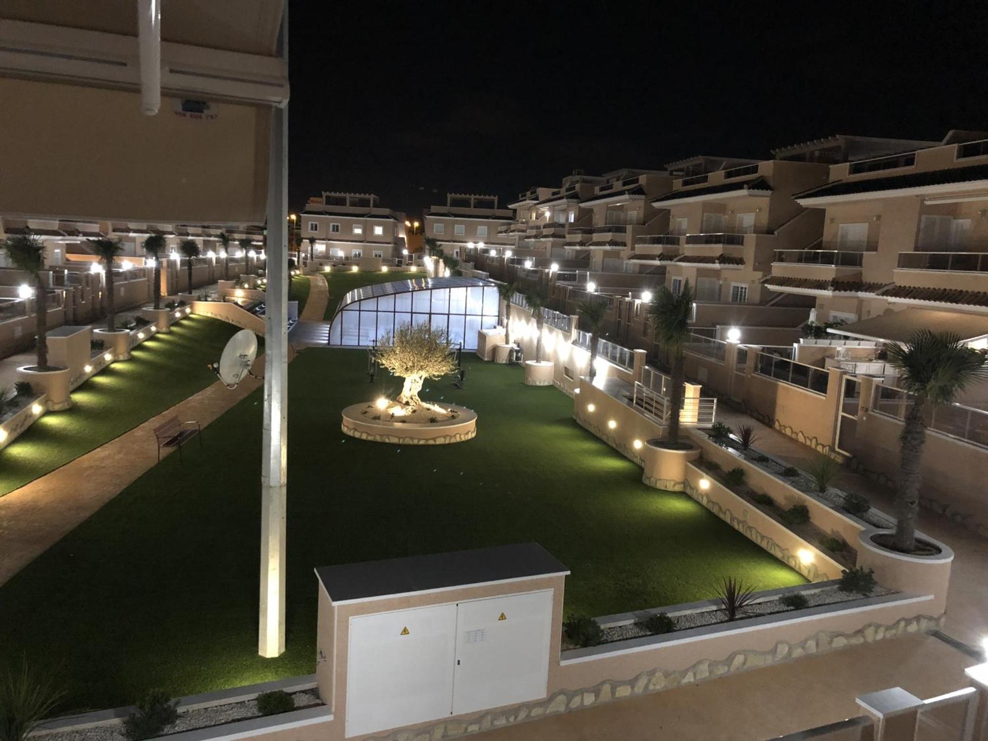 Apartments Punta Prima Indoor & Outdoor Pool トレビエハ エクステリア 写真
