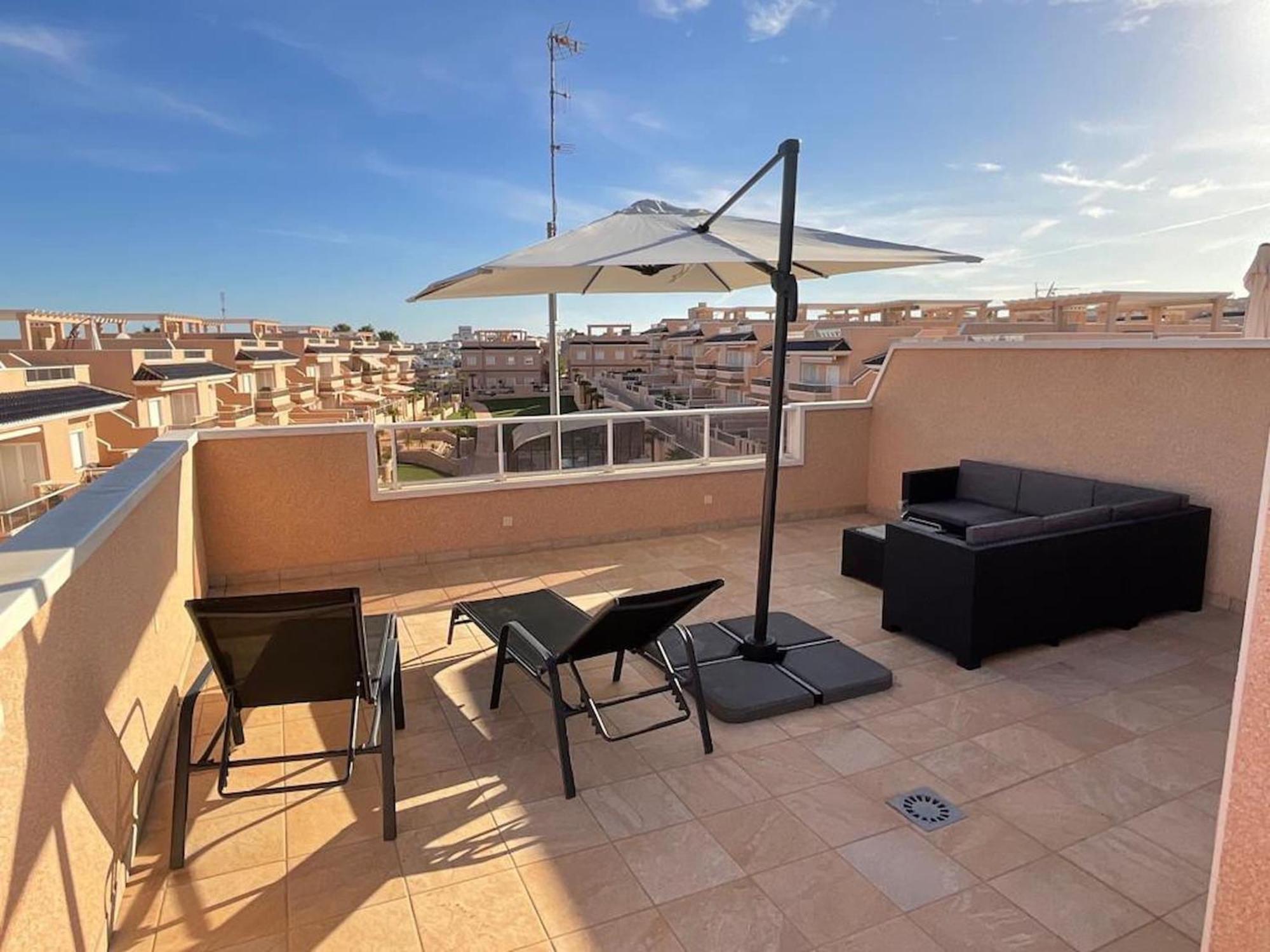 Apartments Punta Prima Indoor & Outdoor Pool トレビエハ エクステリア 写真