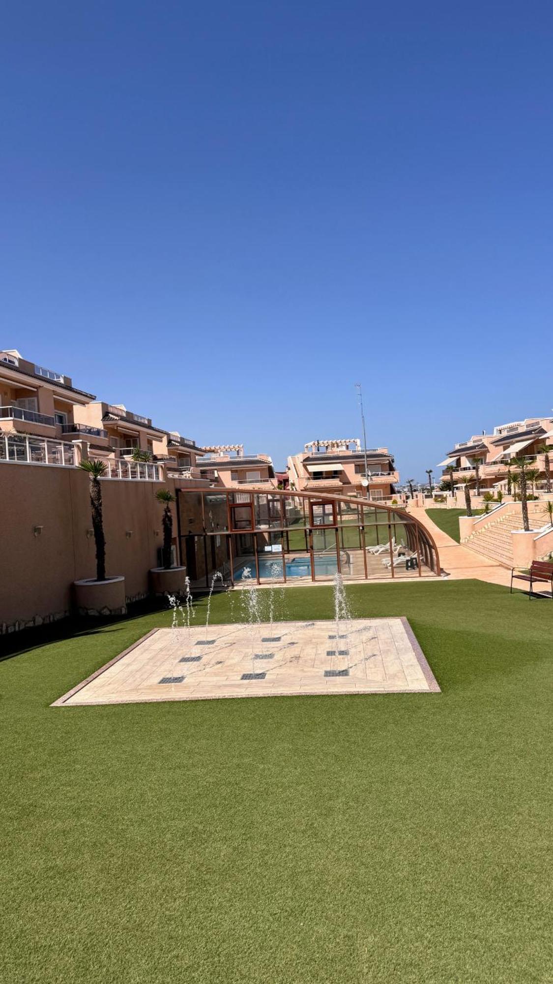 Apartments Punta Prima Indoor & Outdoor Pool トレビエハ エクステリア 写真